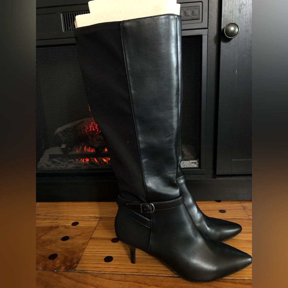 Heeled boots